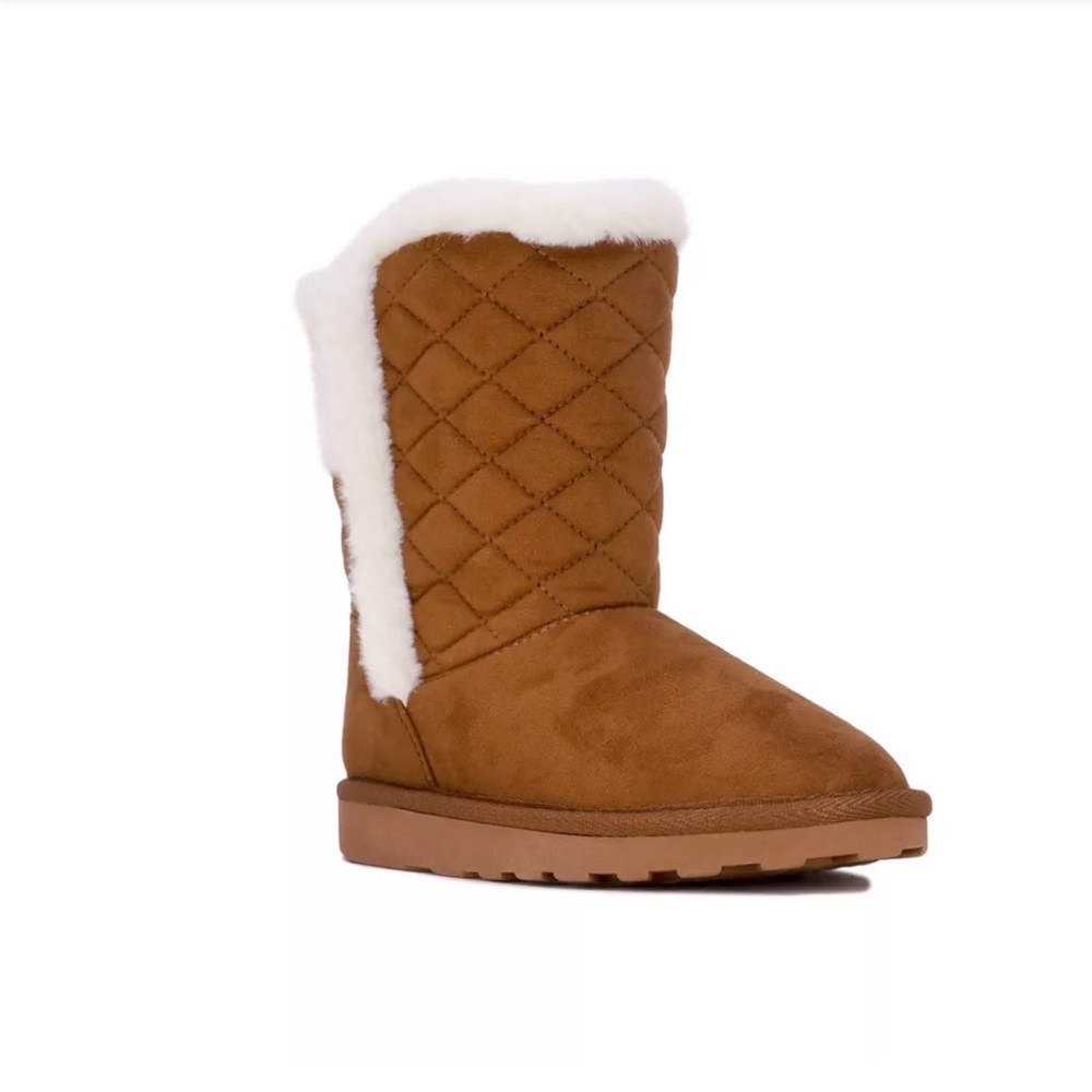 NWT Kids Belk Chestnut Quilted Boots - Size 3